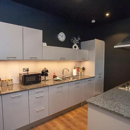 Stunning One Bed With Parking In City Centre Glasgow Exterior foto