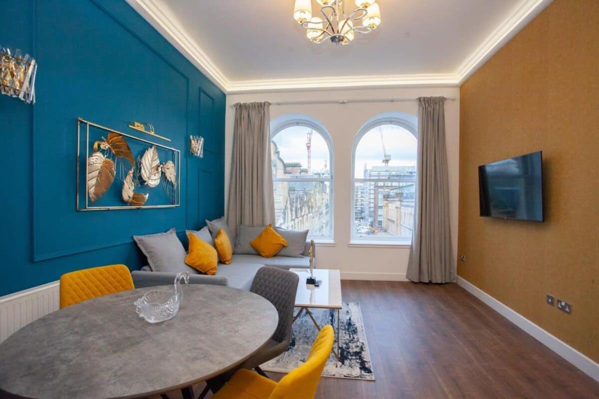 Stunning One Bed With Parking In Centre * Glasgow